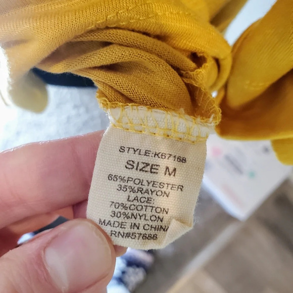 Paper + Tee Women's Size Medium Mustard Yellow Buttondown Lace Blouse - Picture 6 of 13